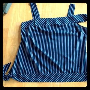 Bananas Republic Asymmetrical blouse